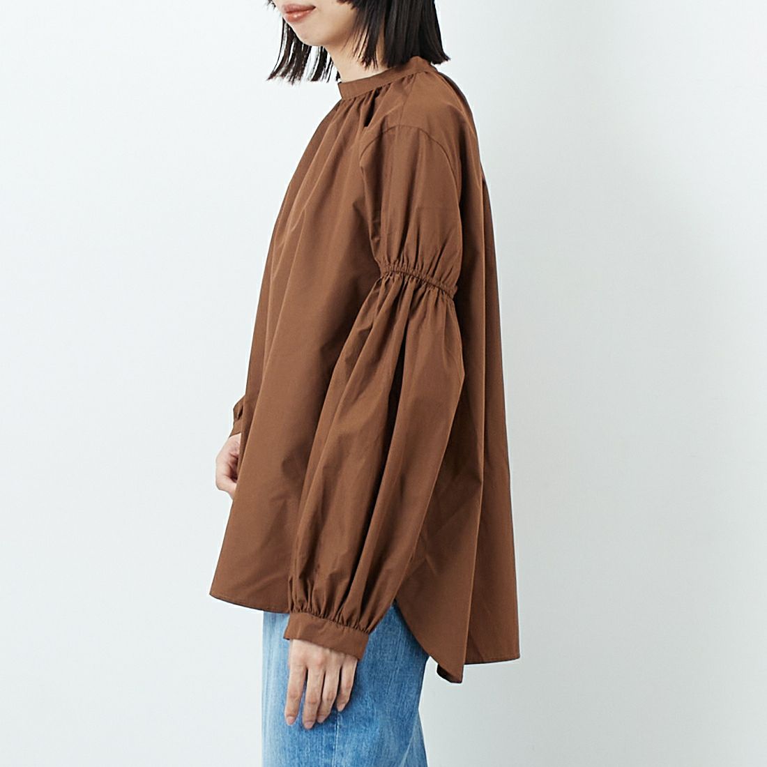 USINE [ユジーヌ] 袖ボリュームチュニックブラウス [IN2-SH-5] BROWN &&モデル身長：162cm 着用サイズ：F&&