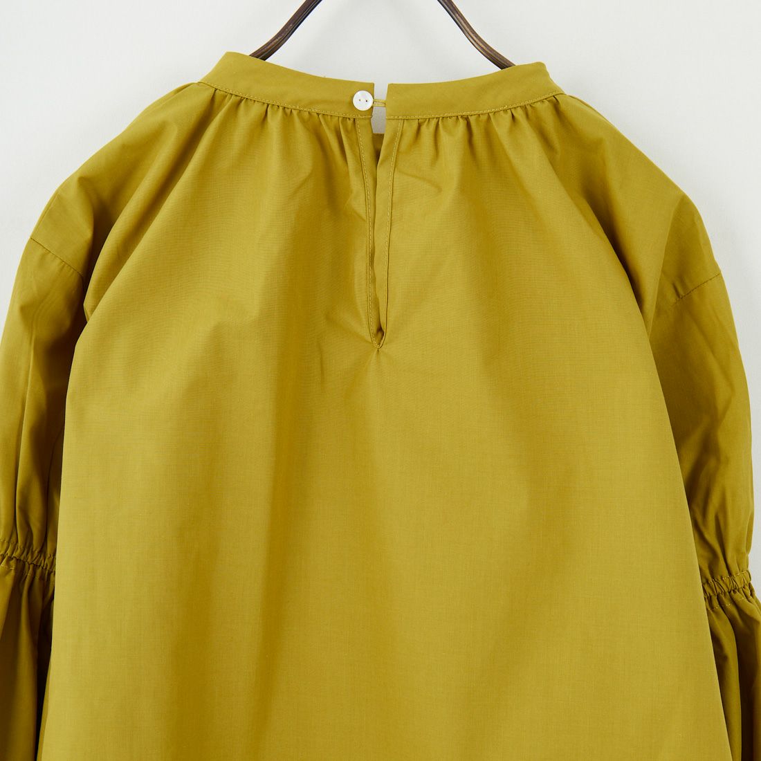 USINE [ユジーヌ] 袖ボリュームチュニックブラウス [IN2-SH-5] MUSTARD