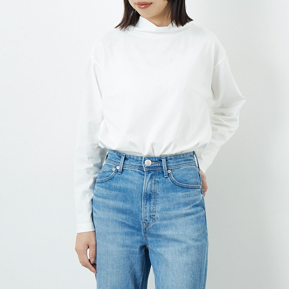 tumugu: [ツムグ] 裾ラウンドハイネックロングTシャツ [TC22301] 02 OFF &&モデル身長：162cm 着用サイズ：F&&