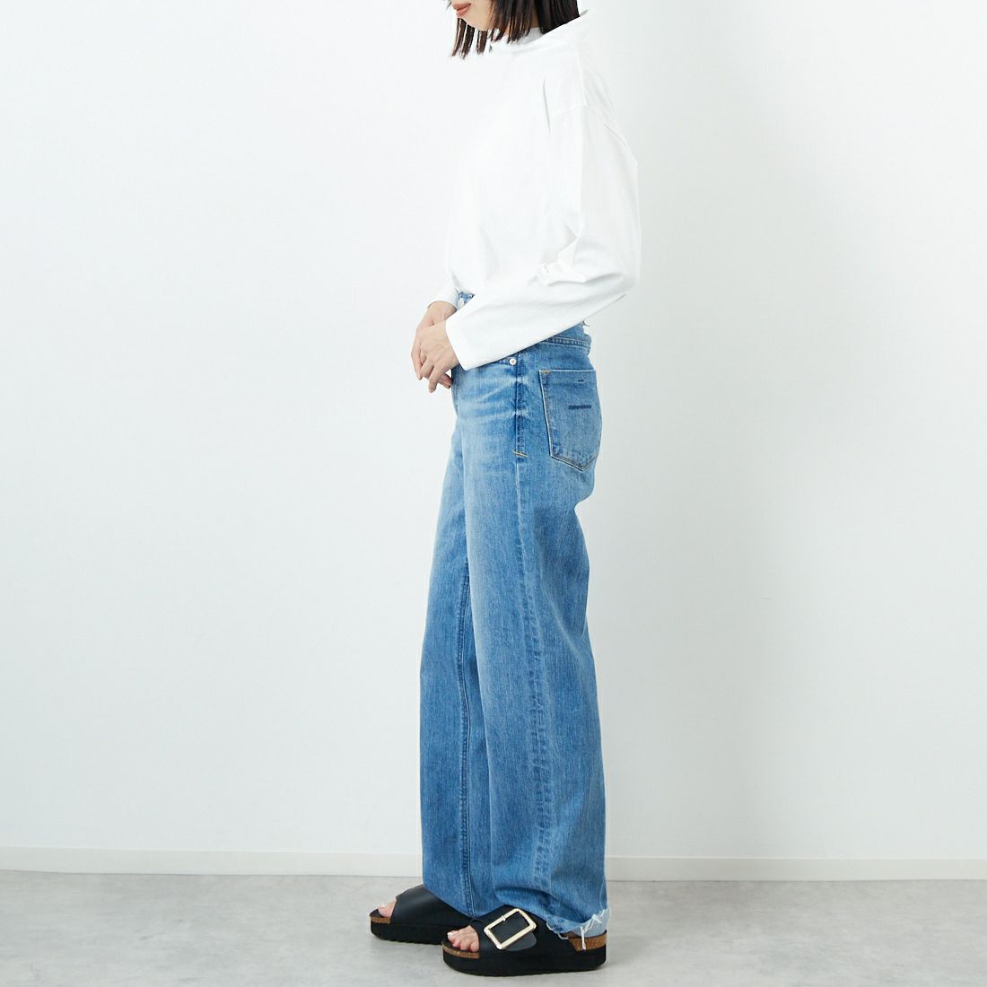 tumugu: [ツムグ] 裾ラウンドハイネックロングTシャツ [TC22301] 02 OFF &&モデル身長：162cm 着用サイズ：F&&