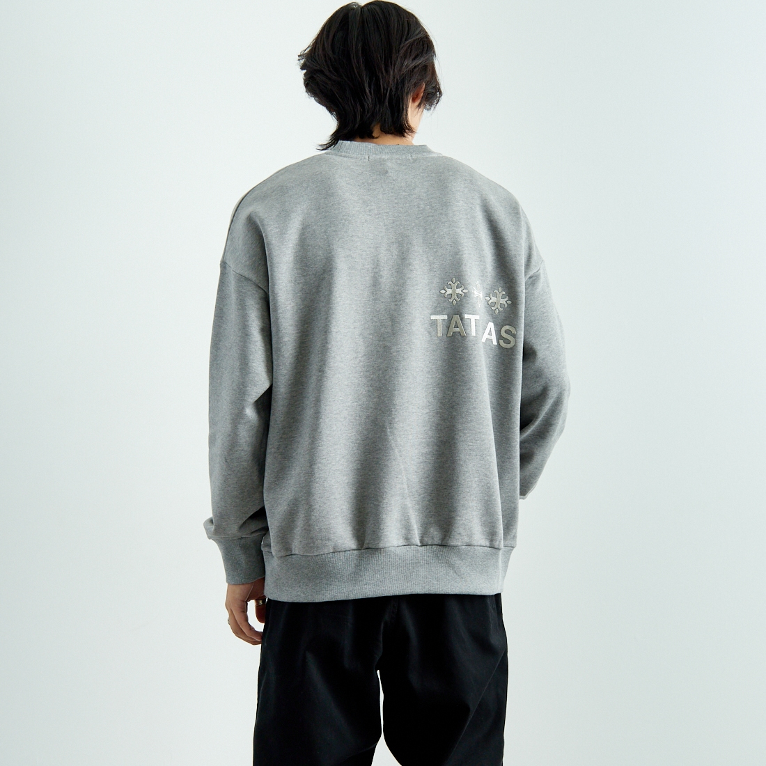 TATRAS [タトラス] 別注 FITART ブランドロゴクルーネックスウェット