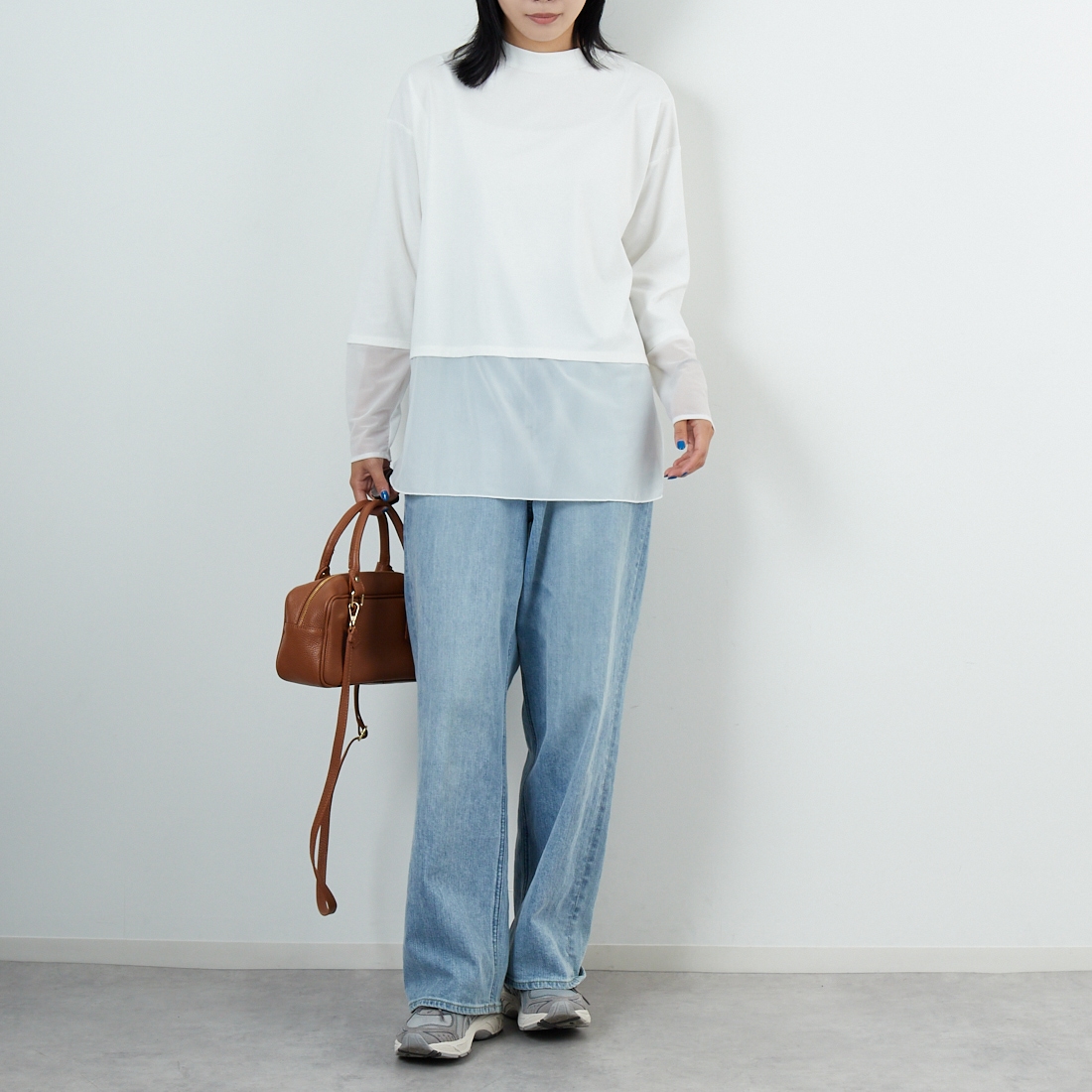 Maison de L'allure [メゾン ドゥ ラリュール] シアーレイヤード 裾ラウンドプルオーバー [M25132008] 02 OFF &&モデル身長：167cm 着用サイズ：F&&