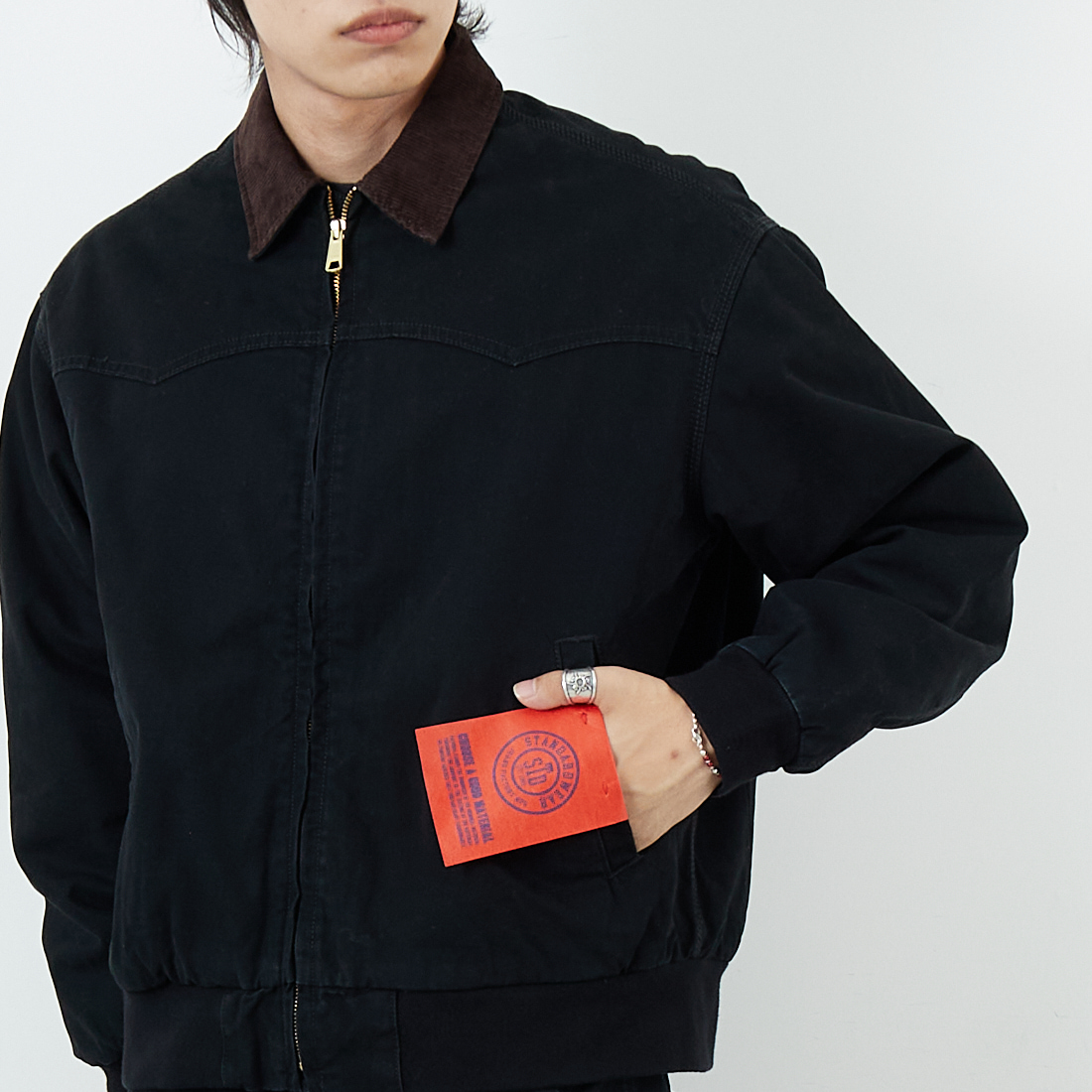 Jeans Factory Clothes [ジーンズファクトリークローズ] STANDARD ダックサンタフェワークジャケット [JFC-254-065] BLACK &&モデル身長：179cm 着用サイズ：S&&