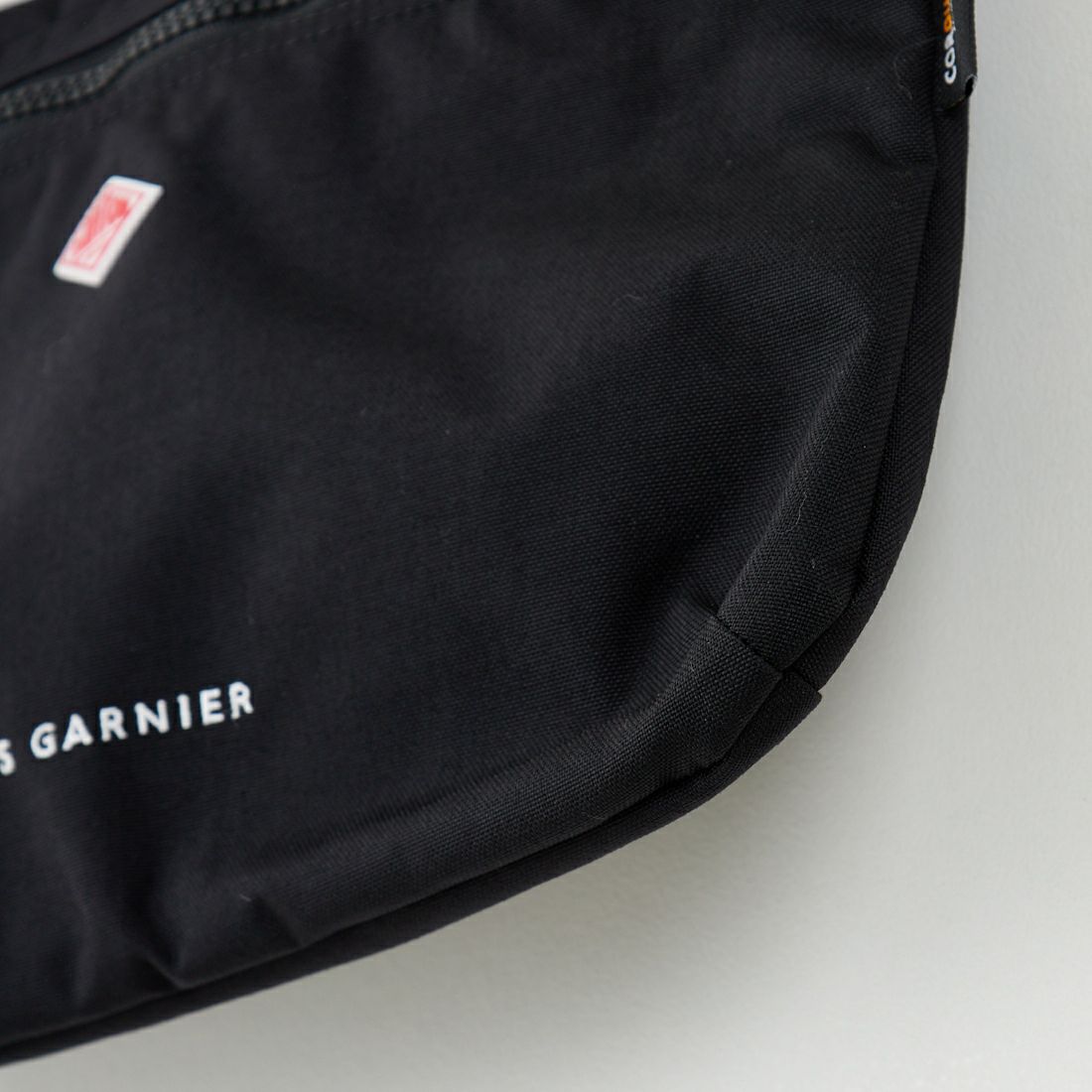 DANTON [ダントン] コーデュラキャンバス ショルダーポーチ [PALAIS-GARNIER] BLACK