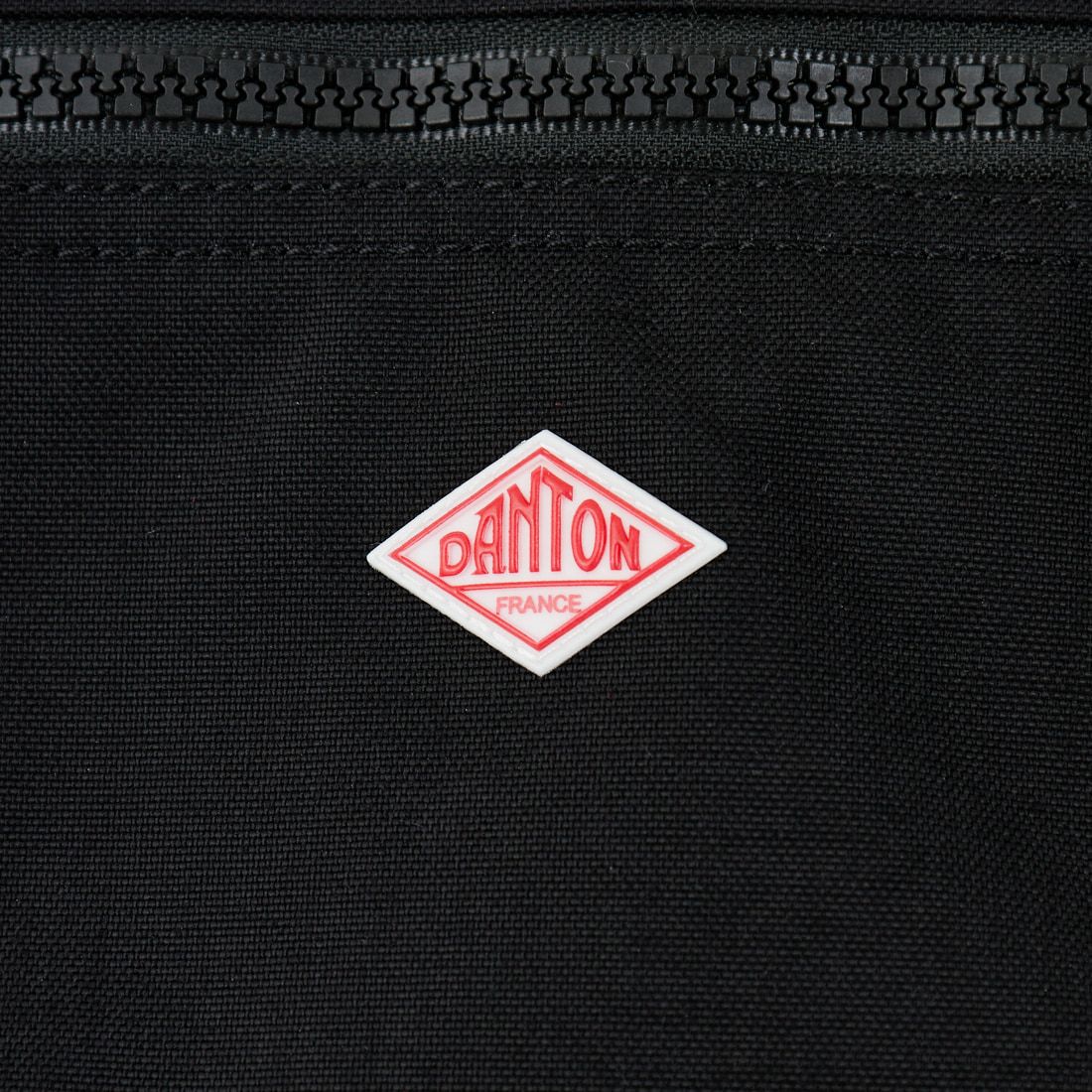 DANTON [ダントン] コーデュラキャンバス ショルダーポーチ [PALAIS-GARNIER] BLACK
