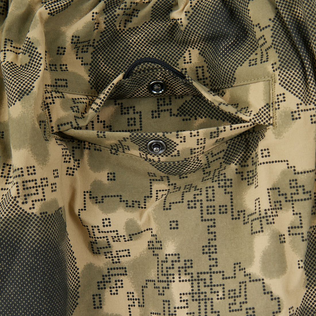 NIKE [ナイキ] Dri-FIT ウーブンカモ柄ルーズフィットパンツ [HV0973] 210 NEUTRA
