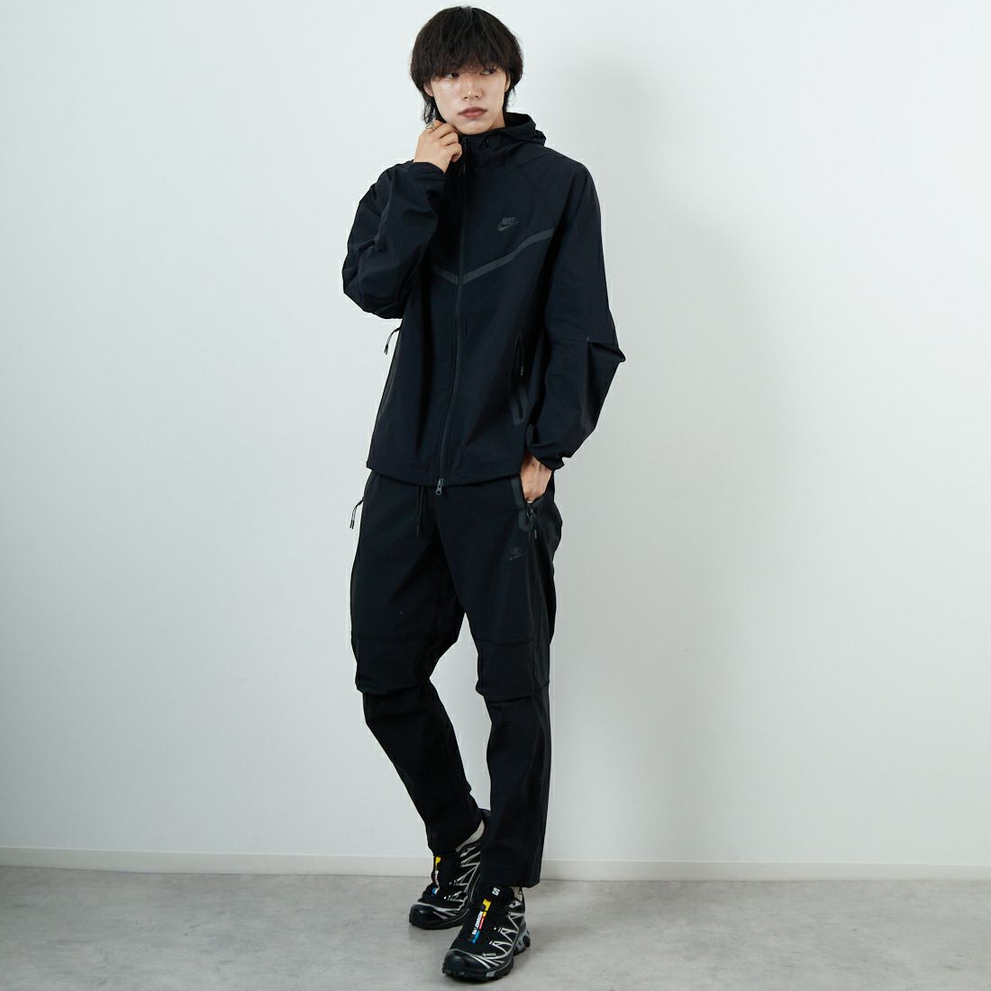 NIKE [ナイキ] ウィンドランナー フルジップウーブンジャケット [HM7152] 010 ﾌﾞﾗｯｸ &&モデル身長：179cm 着用サイズ：M&&