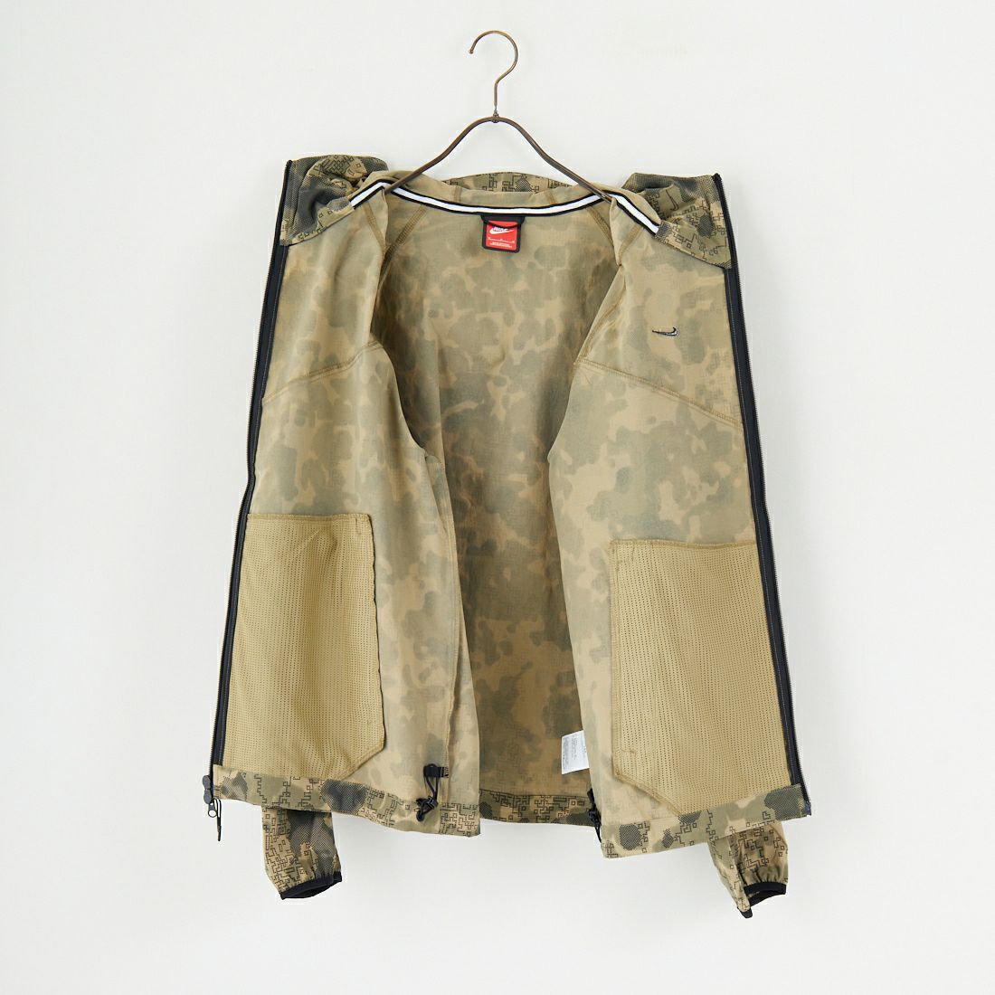 NIKE [ナイキ] Dri-FIT ウィンドランナー ウーブンカモ柄ジャケット [HV0980] 210 NEUTRA
