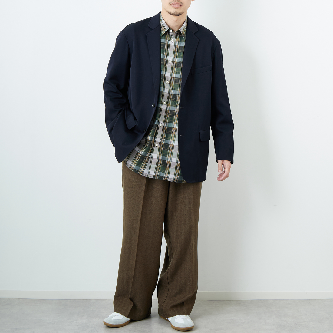 Dickies [ディッキーズ] 別注 ヘリンボーン グランパワークパンツ [253M401N01-JF] BROWN &&モデル身長：168cm 着用サイズ：XL&&