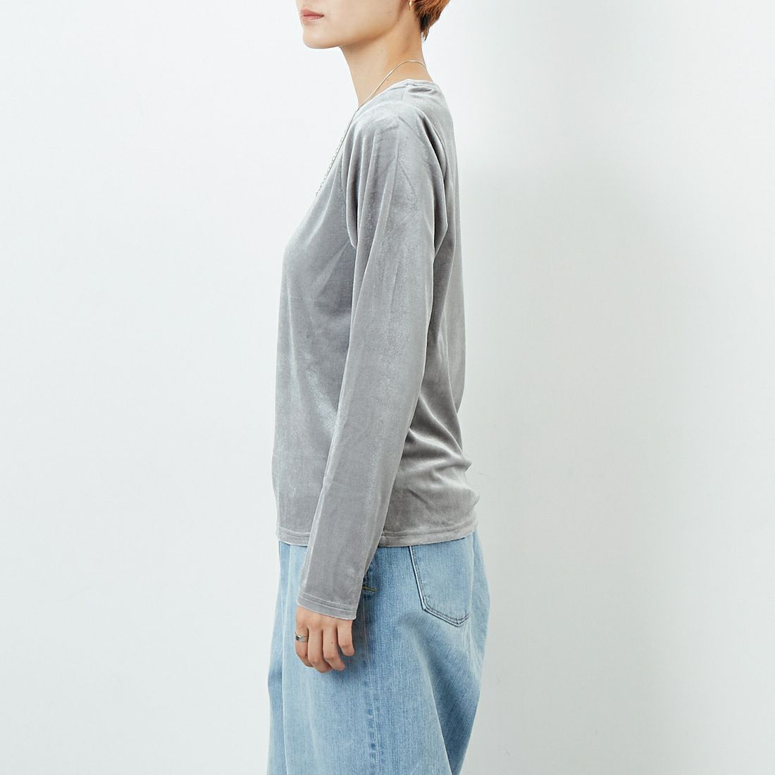 Jf Ready Made [ジェイエフレディメイド] カットベロアクルーネックTシャツ [3105101] 805 ｸﾞﾚｲ &&モデル身長：160cm 着用サイズ：F&&