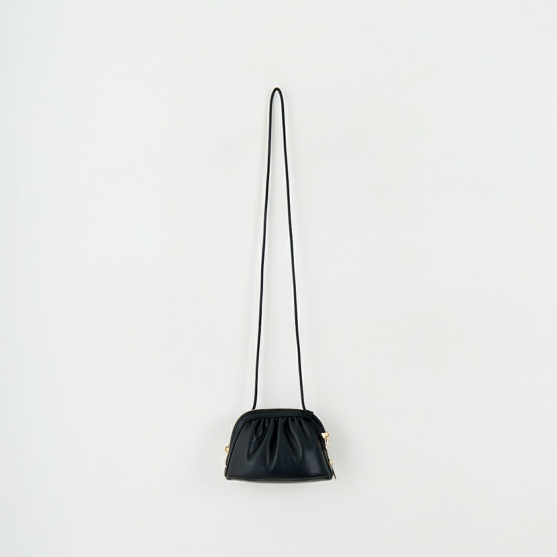 A.P.C. [アー・ペー・セー] Ninon ドローストリングバッグ [BOURSE-NINON-SMALL] 99 NOIR