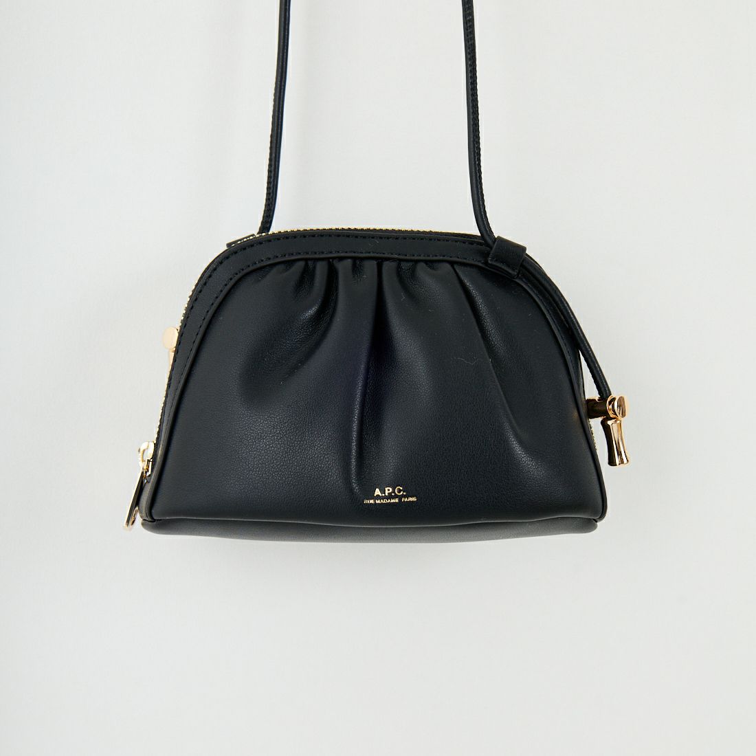 A.P.C. [アー・ペー・セー] Ninon ドローストリングバッグ [BOURSE-NINON-SMALL] 99 NOIR