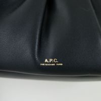 A.P.C. [アー・ペー・セー] Ninon ドローストリングバッグ [BOURSE