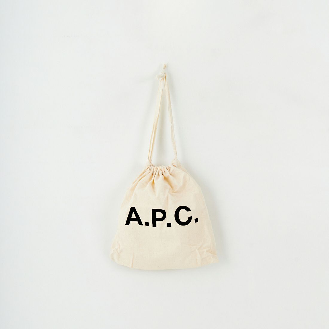 A.P.C. [アー・ペー・セー] Ninon ドローストリングバッグ [BOURSE-NINON-SMALL] 99 NOIR