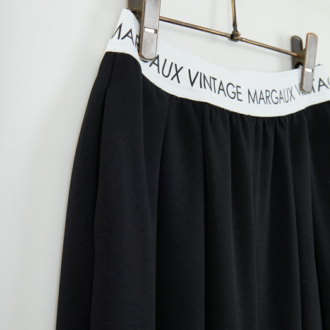 Margaux vintage [マルゴーヴィンテージ] ロゴウエストゴムタックパンツ [MG-PT-25084-A] BLACK