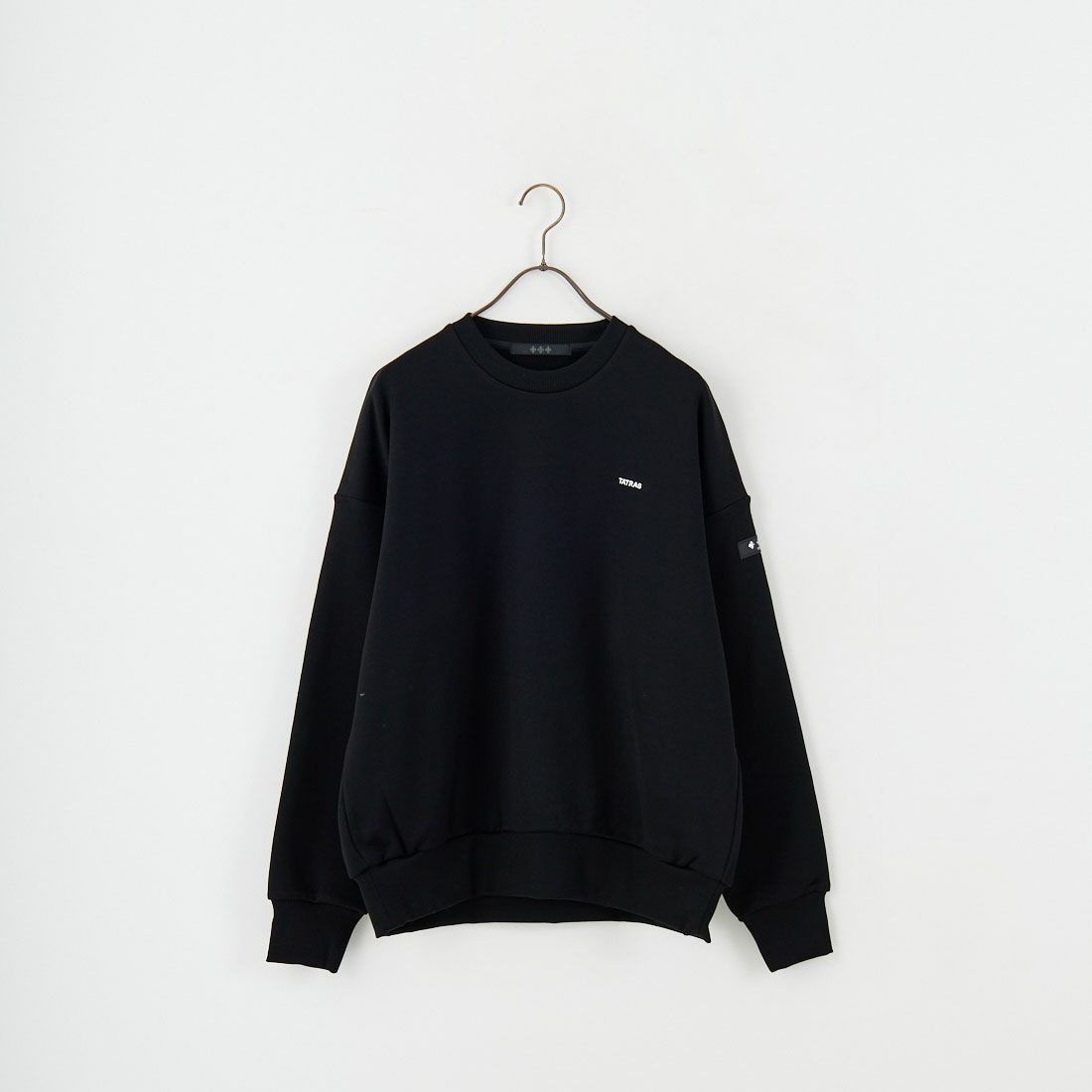 01 BLACK
