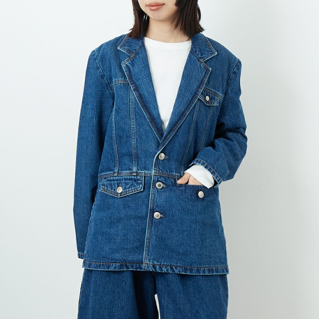 SOMETHING [サムシング] デニムブレザー [SAT006] 40 MID BLU &&モデル身長：162cm 着用サイズ：F&&