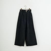 83 BLACK