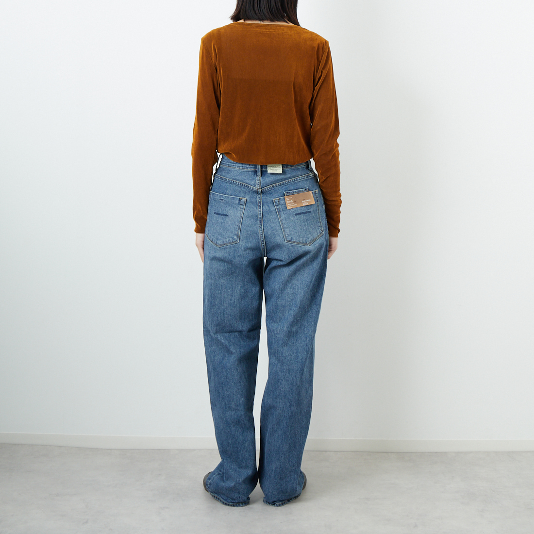 USINE [ユジーヌ] フロッキーチュールボートネックTシャツ [21256064] 044 ｷｬﾒﾙ &&モデル身長：162cm 着用サイズ：F&&