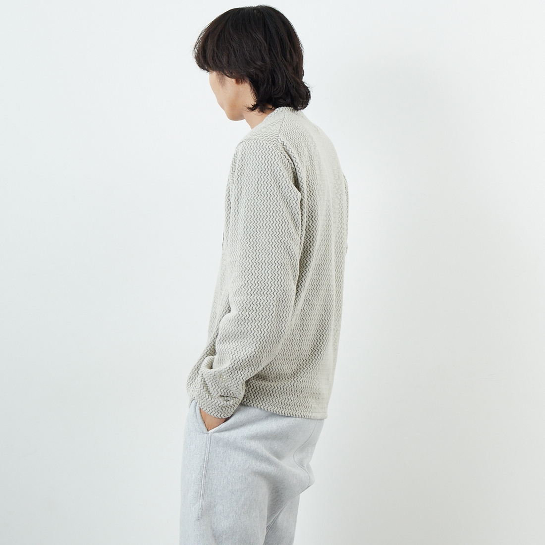 patagonia [パタゴニア] メンズ R1 エア・クルー [40236] PLCN &&モデル身長：179cm 着用サイズ：L&&