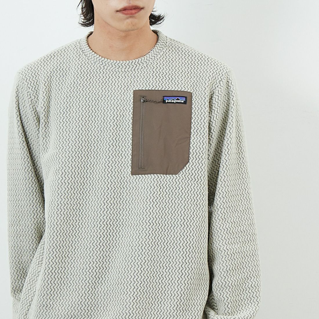 patagonia [パタゴニア] メンズ R1 エア・クルー [40236] PLCN &&モデル身長：179cm 着用サイズ：L&&