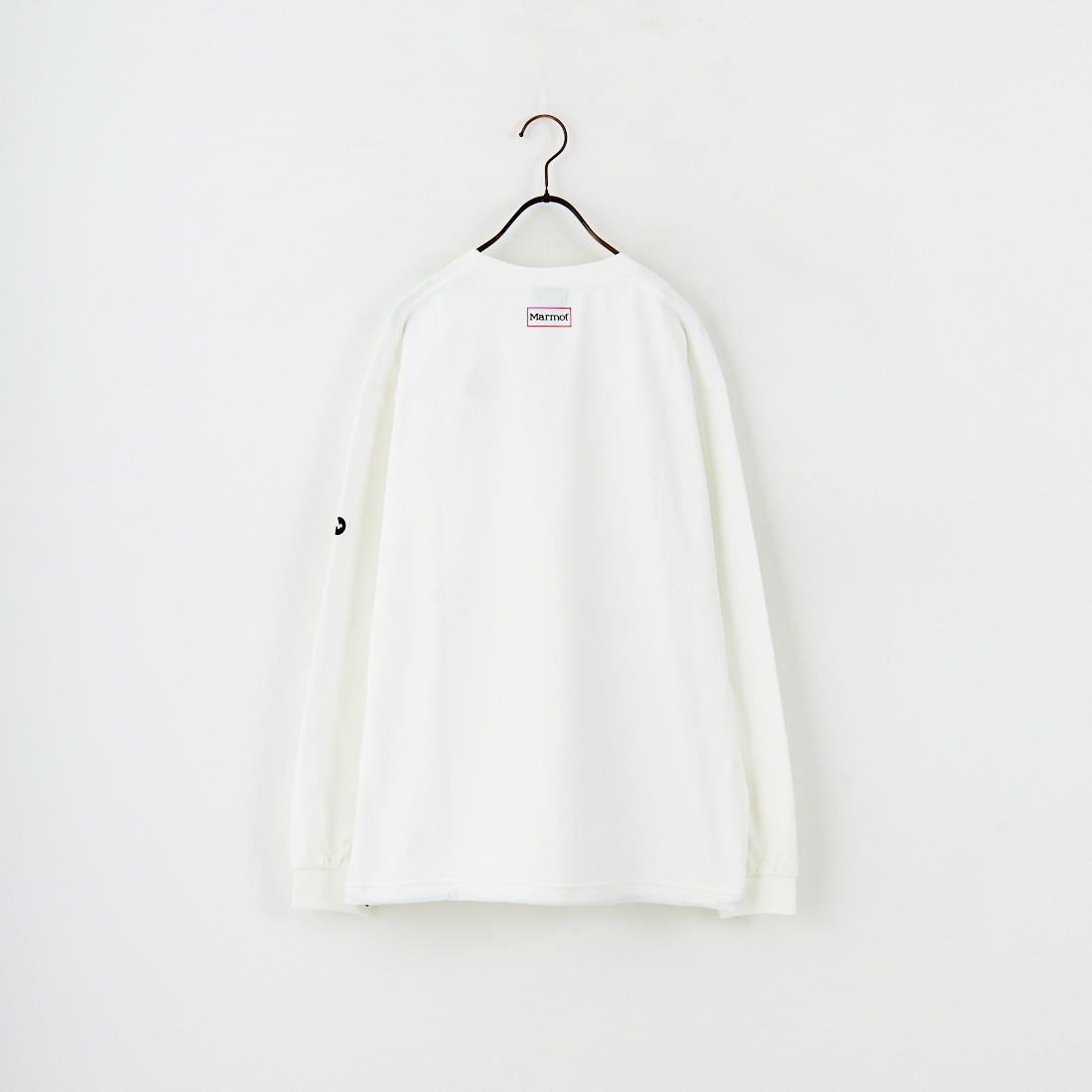 Marmot [マーモット] 別注 ドローコード付き ワンポイントロゴ ロングスリーブポケットTシャツ [MTFW25U04IN-JF] WHITE