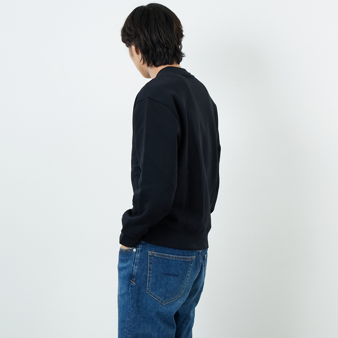 MAISON KITSUNE [メゾン キツネ] スタンディングフォックス コンフォートスウェット [PM00311KM0341] P199 BLACK &&モデル身長：179cm 着用サイズ：S&&