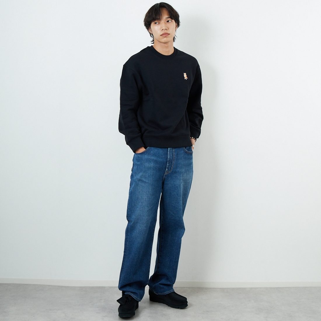 MAISON KITSUNE [メゾン キツネ] スタンディングフォックス コンフォートスウェット [PM00311KM0341] P199 BLACK &&モデル身長：179cm 着用サイズ：S&&