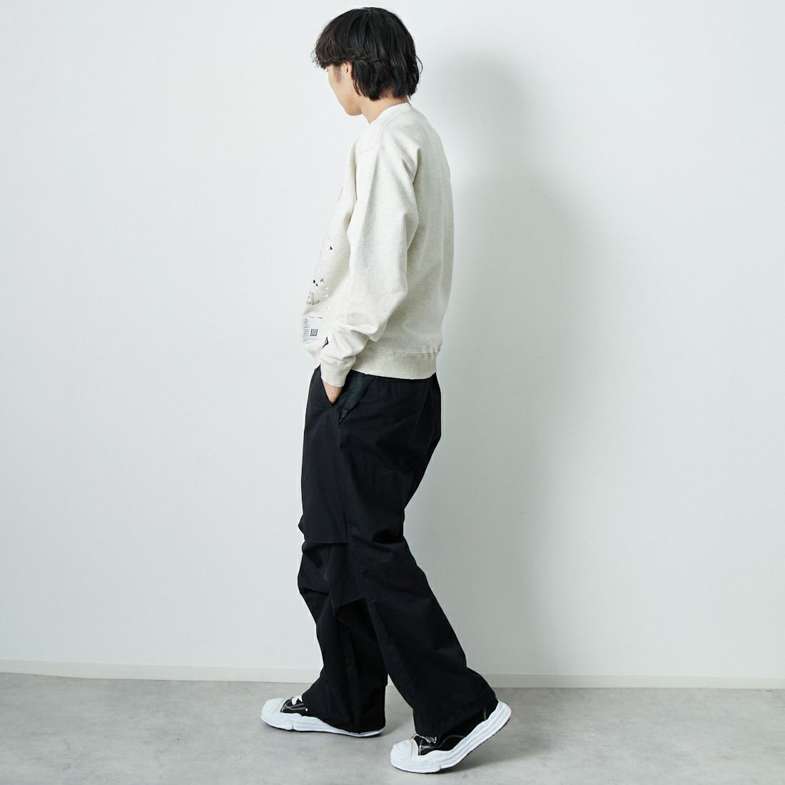 Maison MIHARA YASUHIRO [メゾン ミハラヤスヒロ] エンベリッシュド ダメージプルオーバー [J15PO723] WHITE &&モデル身長：179cm 着用サイズ：44&&