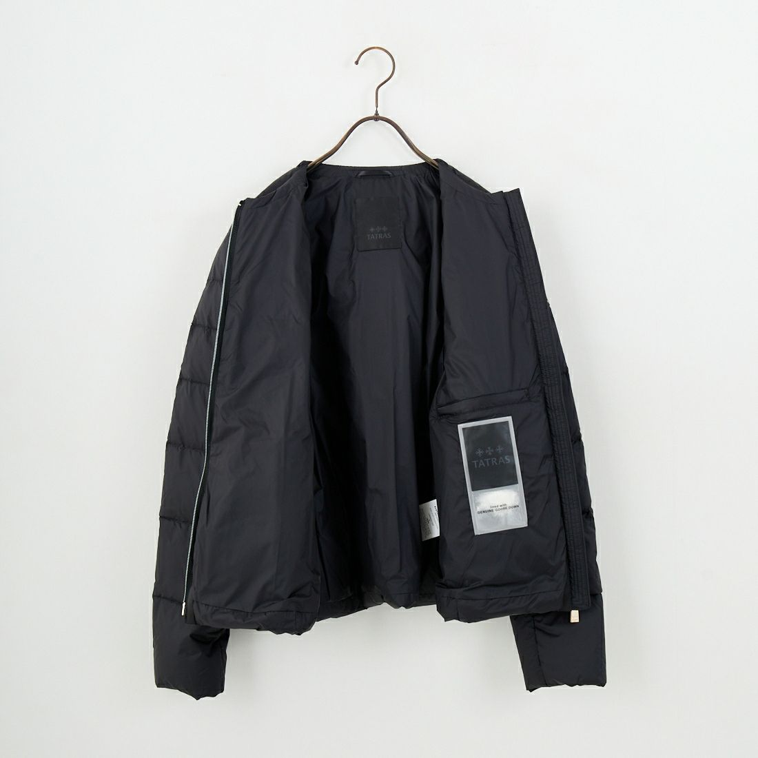 未使用級 XL✨タトラス ダウンジャケット ブレヴァ 切替 ナイロン✖️ウール 白 未使用級 XL✨タトラス ダウンジャケット ブレヴァ 切替 ナイロン