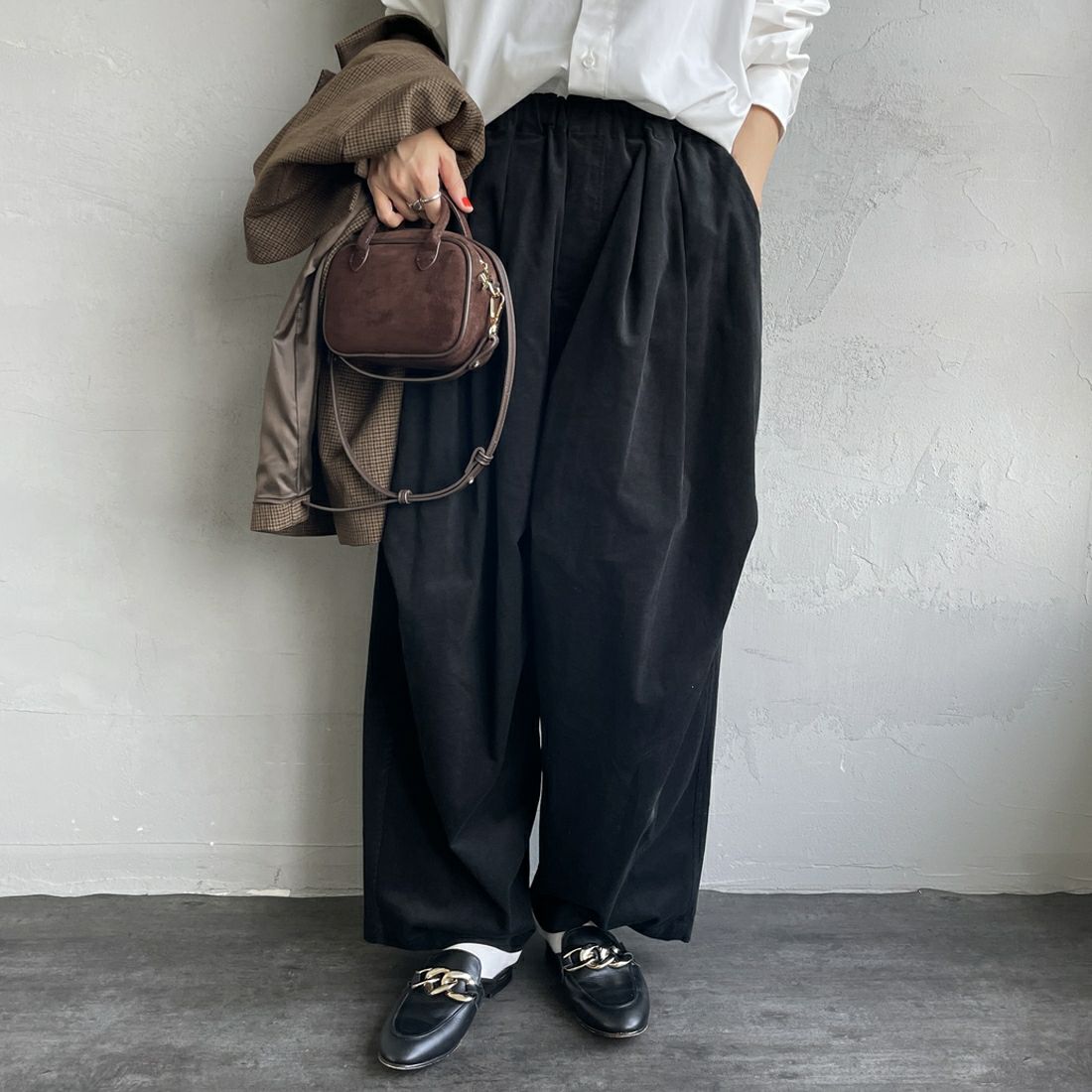 BLACK&&モデル身長：160cm 着用サイズ：F&&