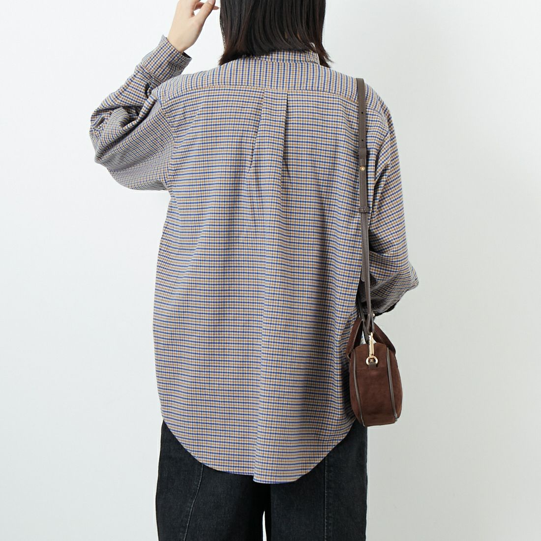 L.L.BEAN [エルエルビーン] KITTERY ロングスリーブシャツ [5475-1140] 94 BEIGE P &&モデル身長：162cm 着用サイズ：M&&