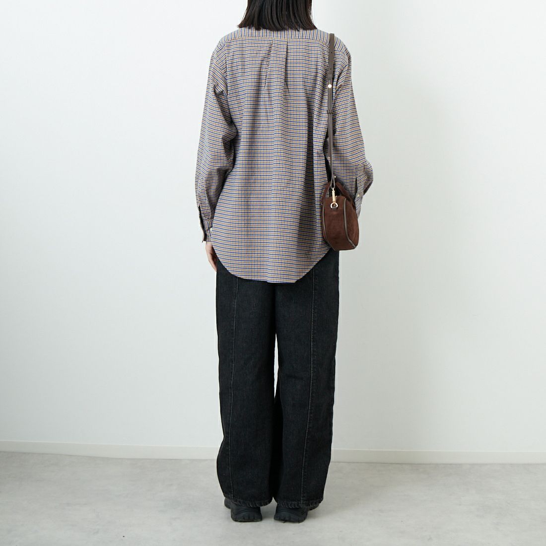 L.L.BEAN [エルエルビーン] KITTERY ロングスリーブシャツ [5475-1140] 94 BEIGE P &&モデル身長：162cm 着用サイズ：M&&