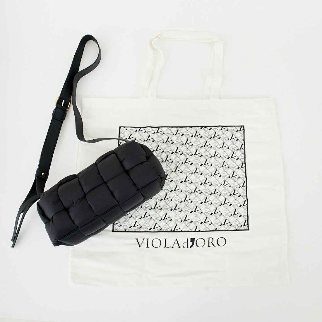 VIOLAd'ORO [ヴィオラドーロ] ナイロンボンティング メッシュポシェット [V-8825] BLACK