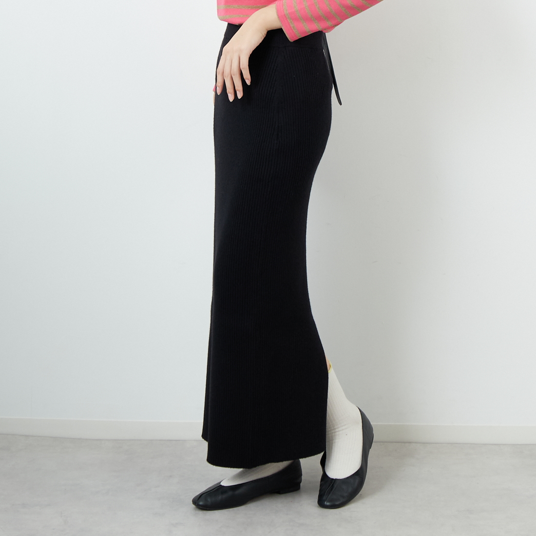 USINE [ユジーヌ] リブニットタイトスカート [IN1-KT-5] BLACK &&モデル身長：162cm 着用サイズ：36&&