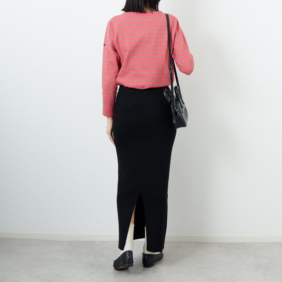 USINE [ユジーヌ] リブニットタイトスカート [IN1-KT-5] BLACK &&モデル身長：162cm 着用サイズ：36&&