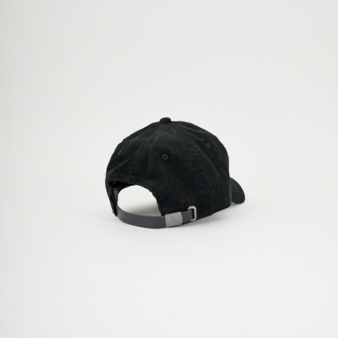 NEW ERA [ニューエラ] 9TWENTY マイクロコーデュロイ ロサンゼルス・ドジャース [14667971] LOSDOD BLK