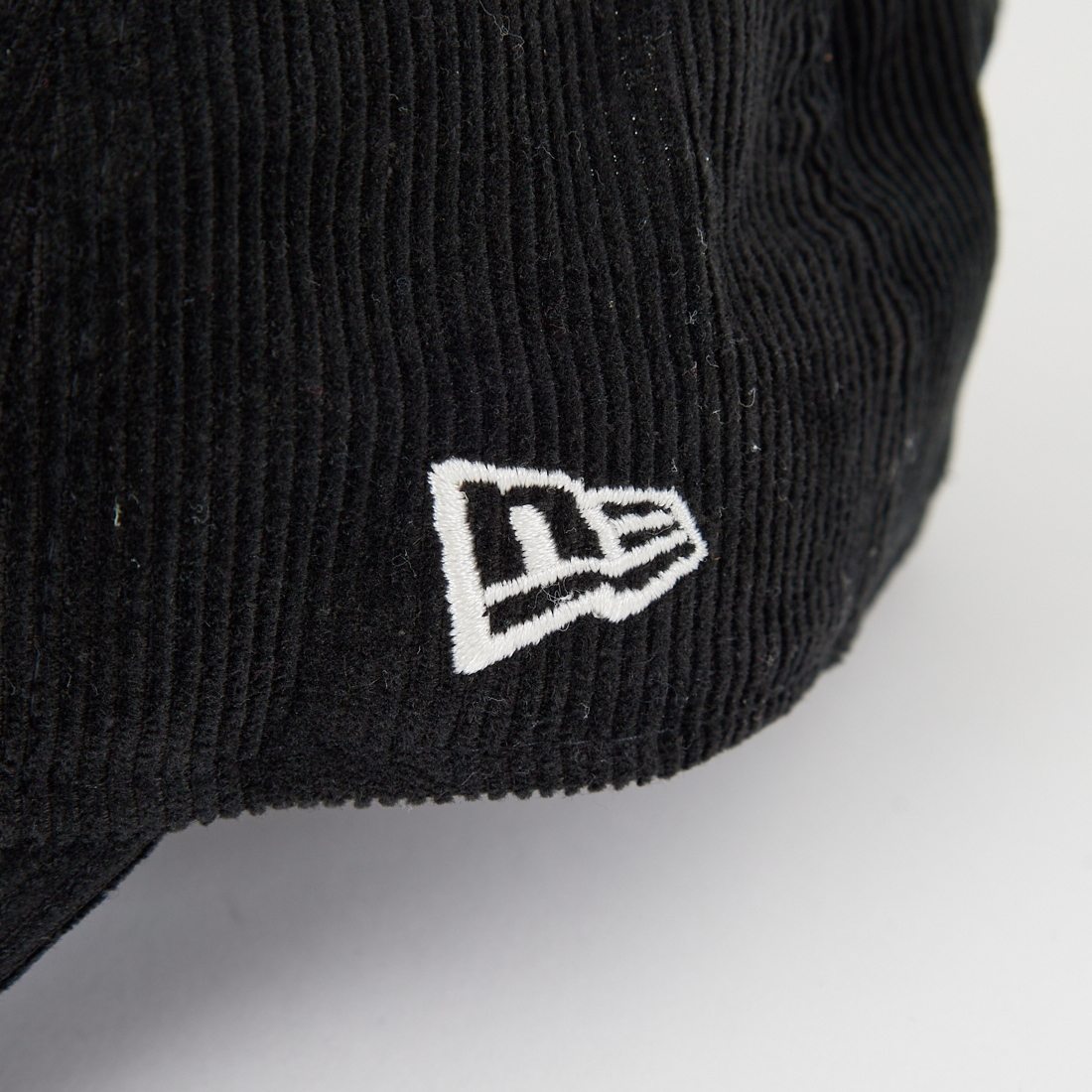 NEW ERA [ニューエラ] 9TWENTY マイクロコーデュロイ ロサンゼルス・ドジャース [14667971] LOSDOD BLK