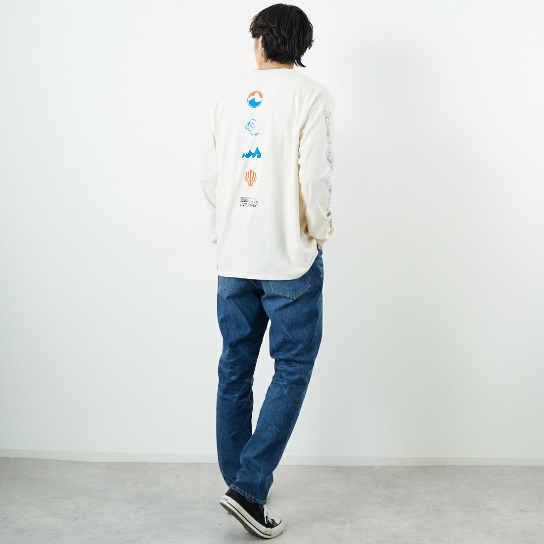 patagonia [パタゴニア] メンズ ロングスリーブ ロングウェイラウンド オーガニックTシャツ [37821] UDNL &&モデル身長：179cm 着用サイズ：M&&