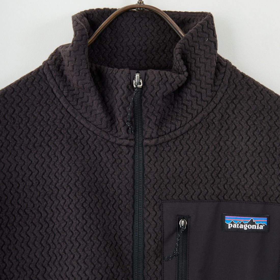 patagonia [パタゴニア] メンズ R1エアジャケット [40275] BLK