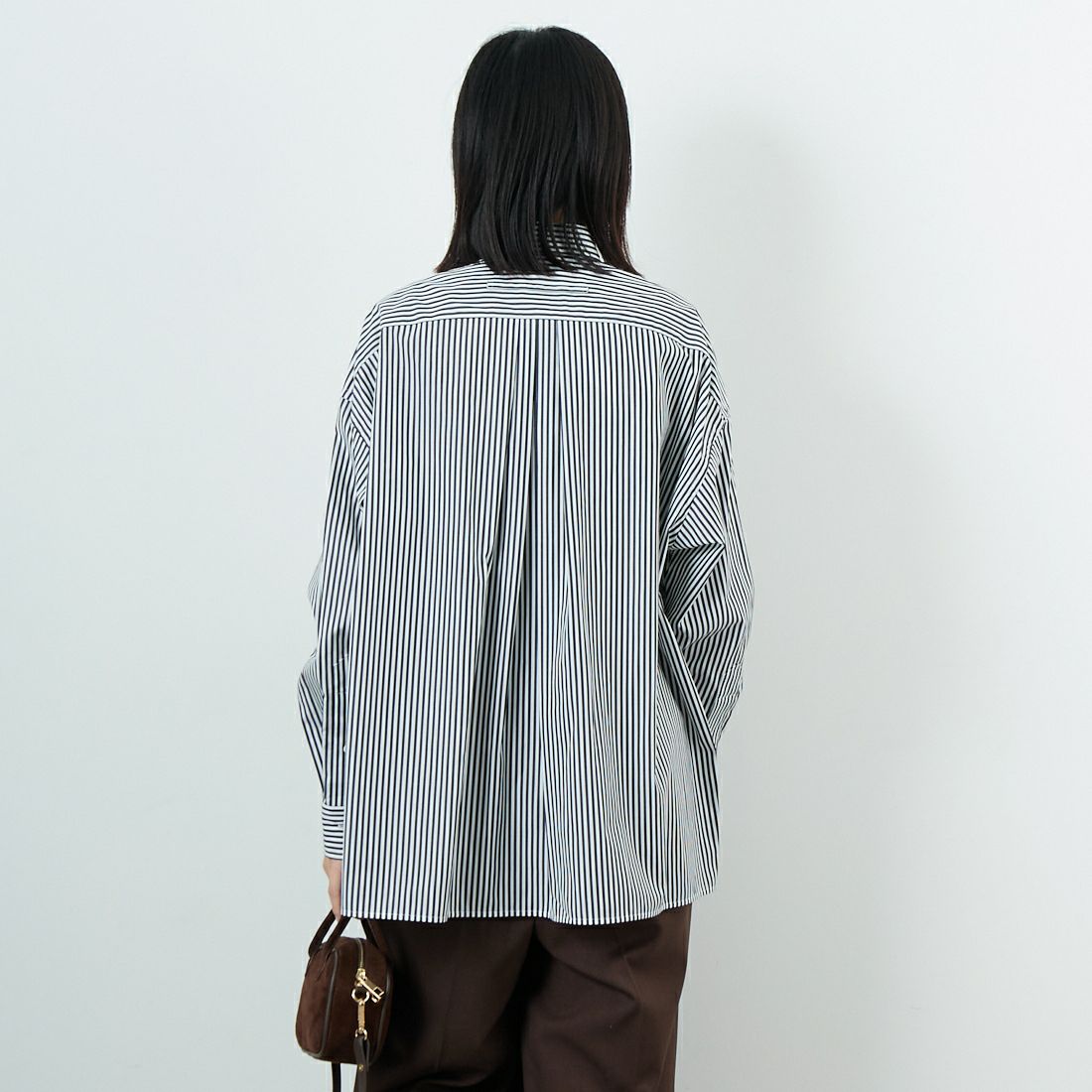 TICCA [ティッカ] スクエアビッグシャツ [TBEA-101] BLACK LOND &&モデル身長：162cm 着用サイズ：2&&