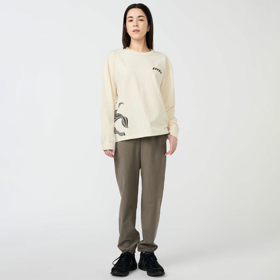 THE NORTH FACE PURPLE LABEL [ザ ノースフェイス パープルレーベル] フィールドストレッチリブパンツ [N25FC034] AH ASPHALT &&モデル身長：162cm 着用サイズ：WS&&