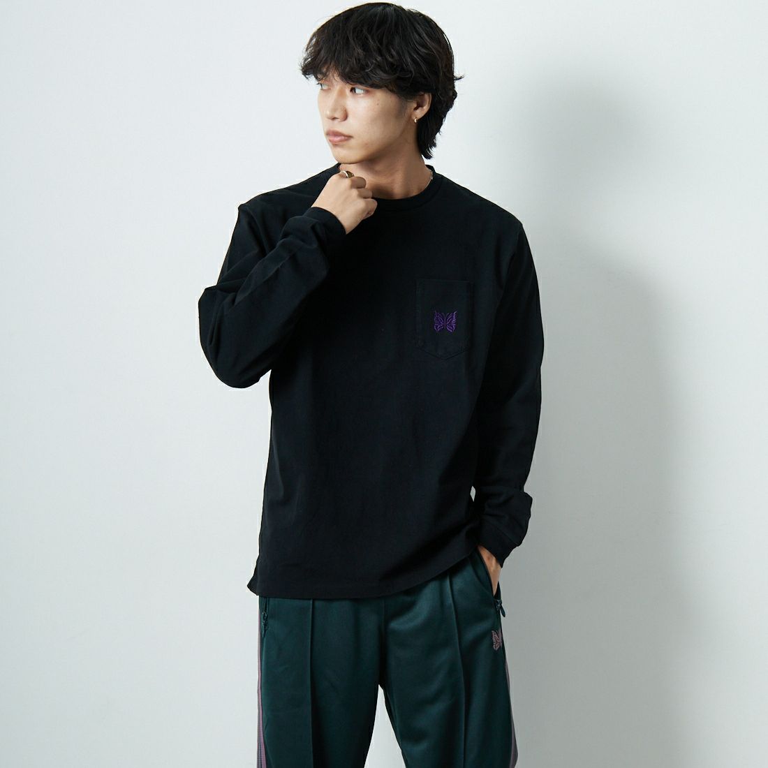 Needles [ニードルズ] ロングスリーブポケットTシャツ [RW348] F BLACK &&モデル身長：179cm 着用サイズ：M&&