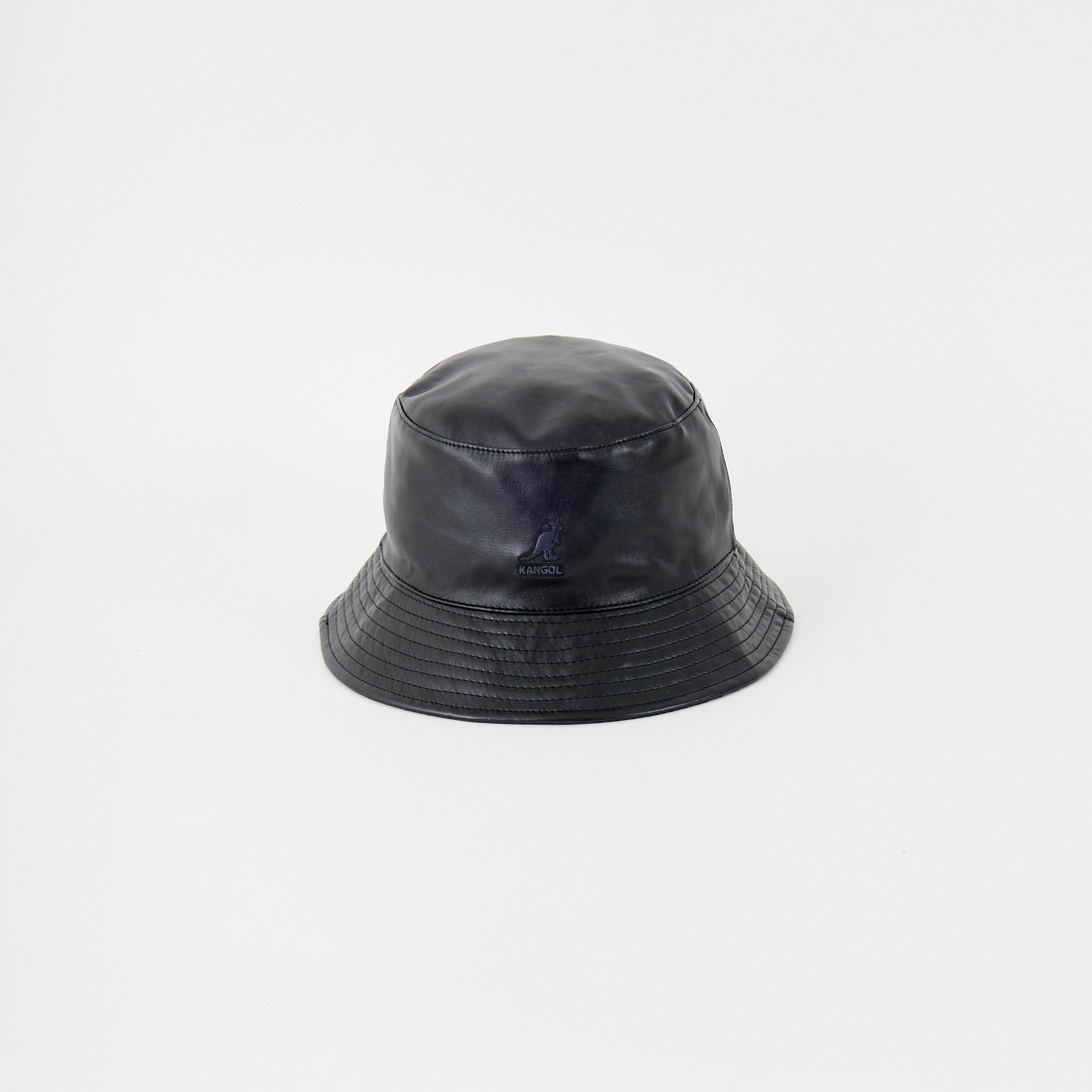 01 BLACK