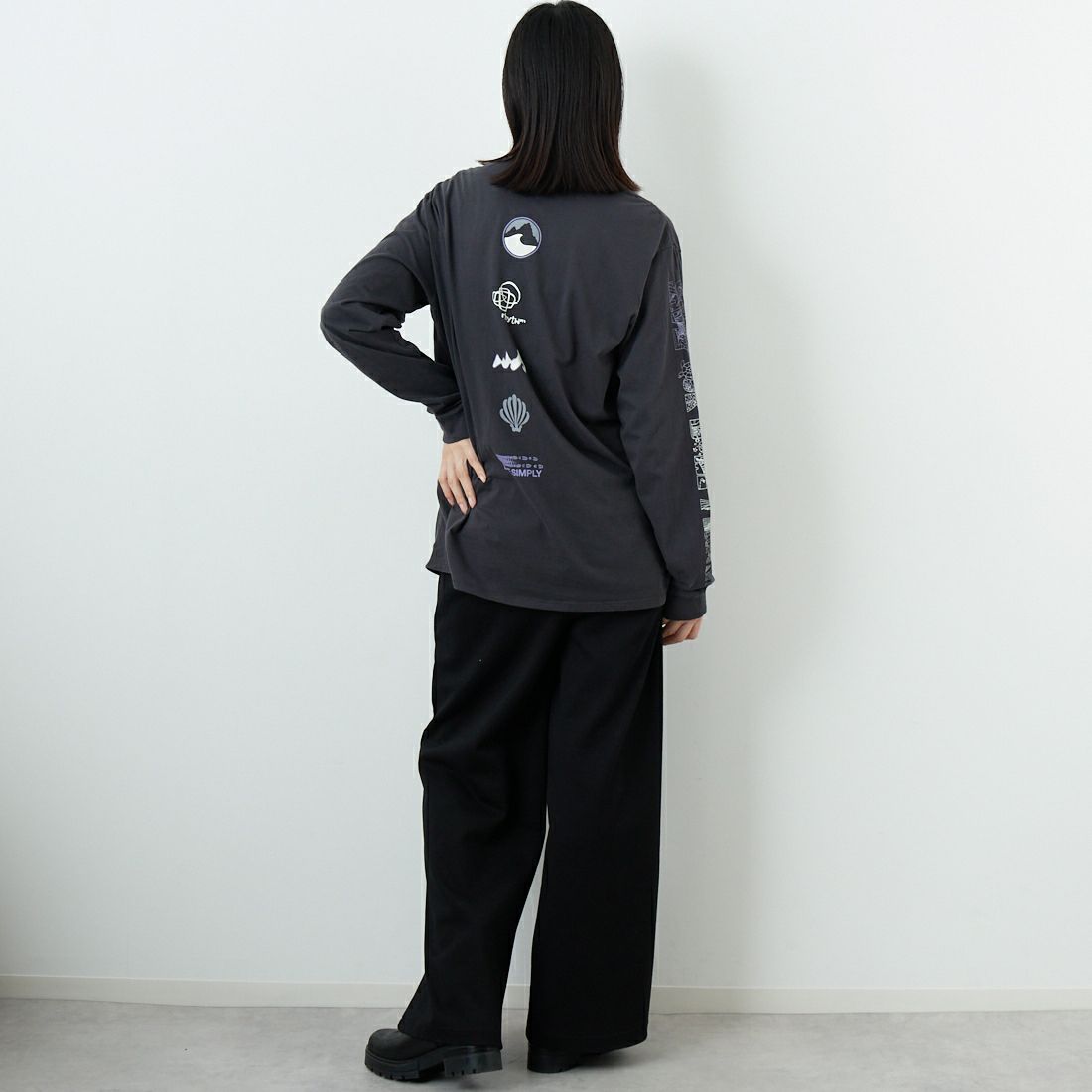 patagonia [パタゴニア] メンズ ロングスリーブ ロングウェイラウンド オーガニックTシャツ [37821] INBK &&モデル身長：162cm 着用サイズ：S&&