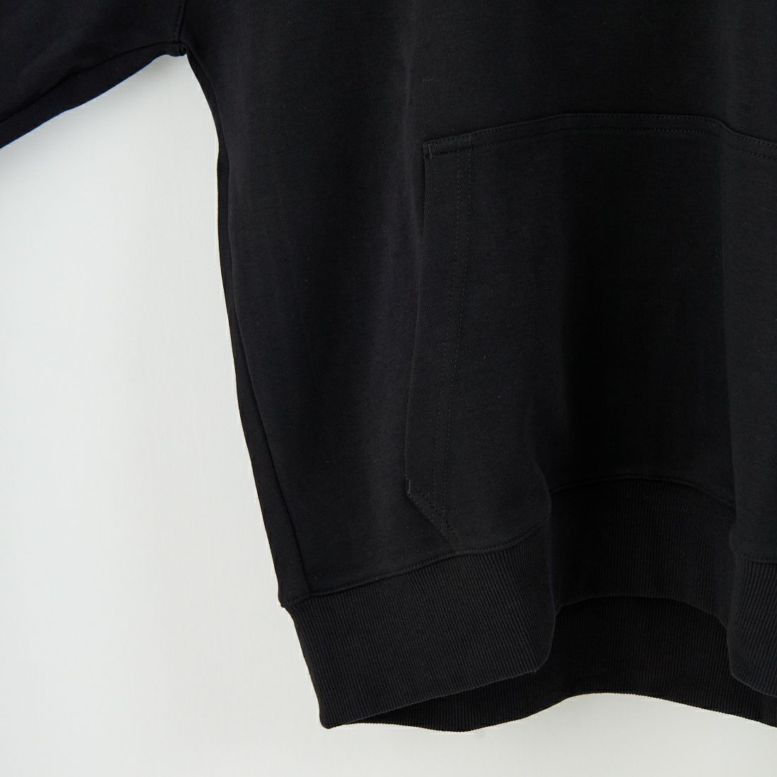 BALR. [ボーラー] テープフーディ [B12611162] JET BLACK