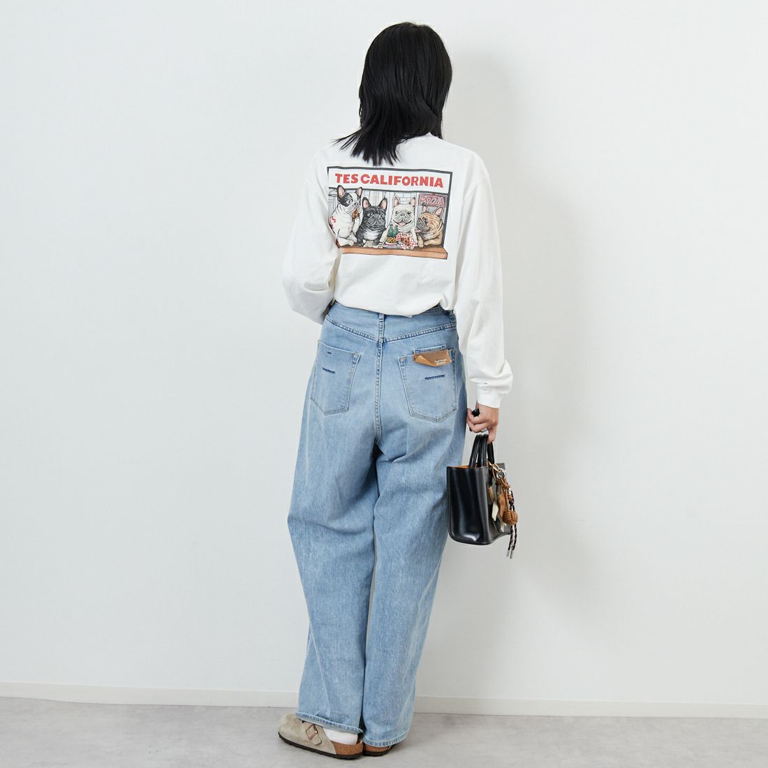 The Endless Summer [エンドレスサマー] CALIFORNIA PIZZA DINER ロングスリーブTシャツ [FH-25774328] 07 WHITE &&モデル身長：167cm 着用サイズ：S&&