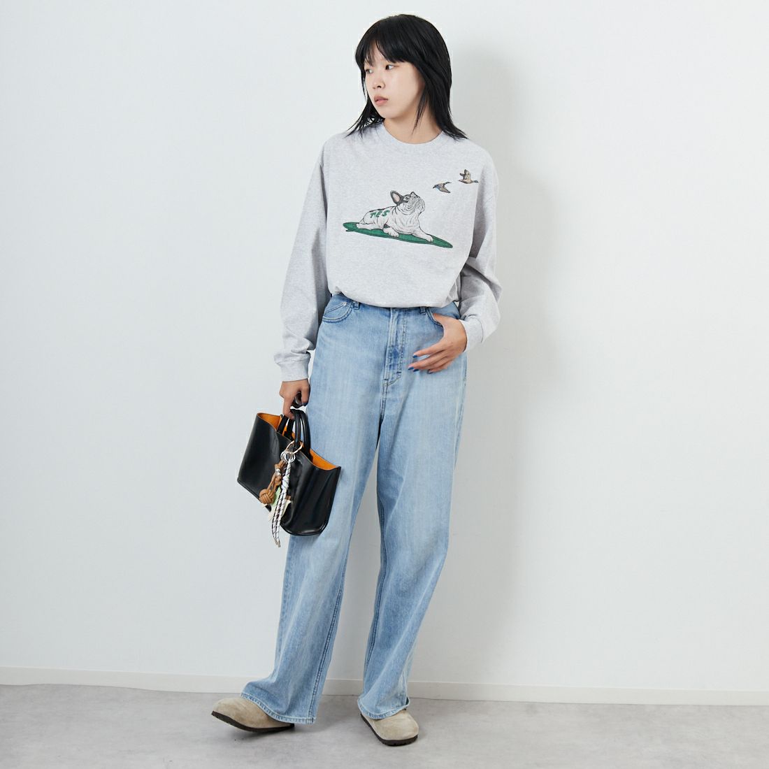 The Endless Summer [エンドレスサマー] 4カラーロゴプリント ロングスリーブTシャツ [FH-25774326] 03 MIX GRY &&モデル身長：167cm 着用サイズ：S&&