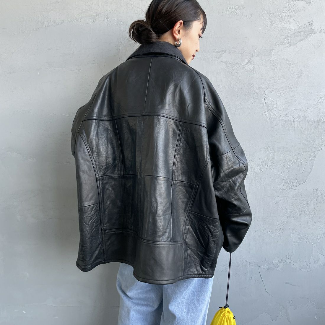 yoused [ユーズド] 別注 ドライバーズジャケット [JFY-244-092-JF] BLACK &&モデル身長：150cm 着用サイズ：0&&