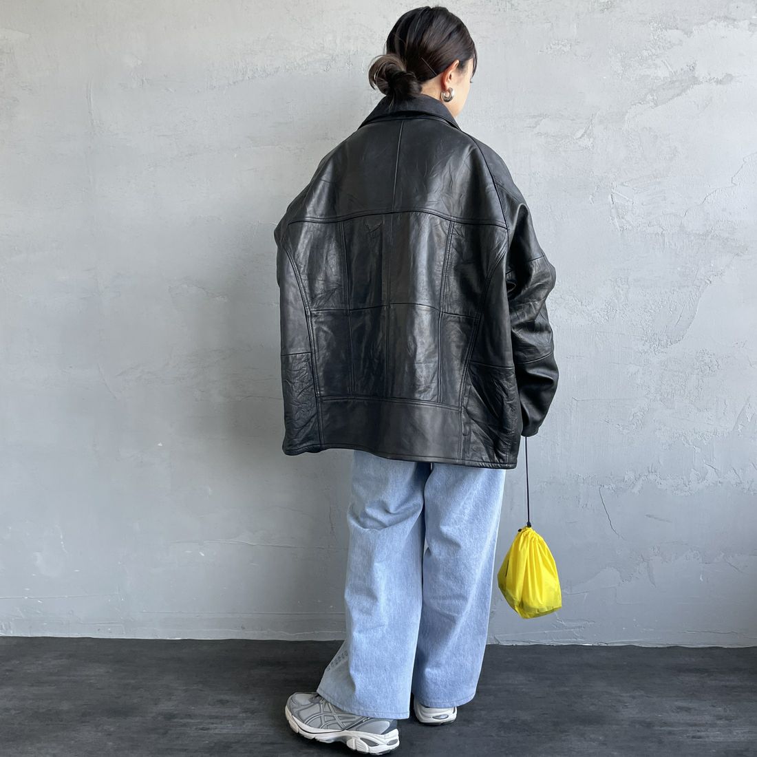 yoused [ユーズド] 別注 ドライバーズジャケット [JFY-244-092-JF] BLACK &&モデル身長：150cm 着用サイズ：0&&